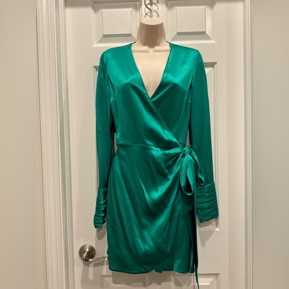 ALEXIS Komosa Emerald Wrap Mini Dress - Picture 2 of 8